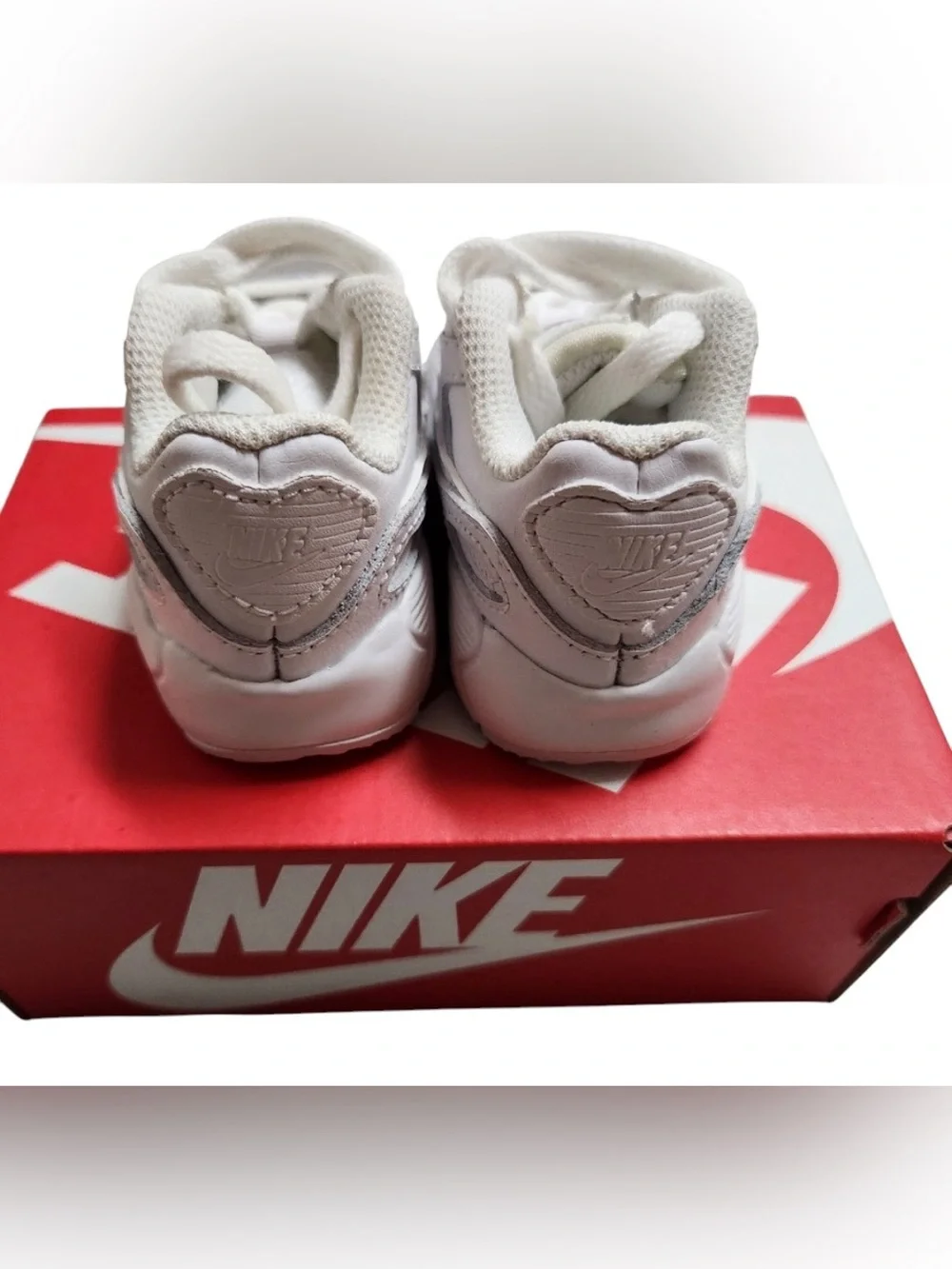 NWB Nike White Baby' Lace-Up Sneakers 2C